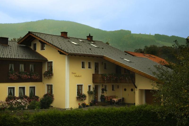 Отель Haus Tschakert Ангер Экстерьер фото